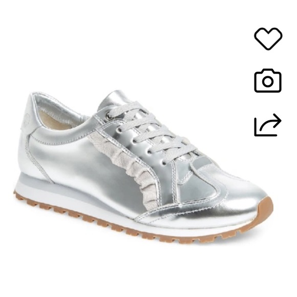 Tory Burch Sport Women's Ruffle Trainer Leather Lace Up Sneakers in Silver - Picture 1 of 12
